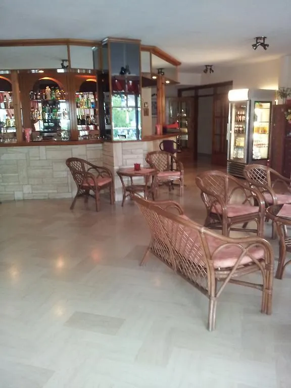 Vicky Apartment Hanioti